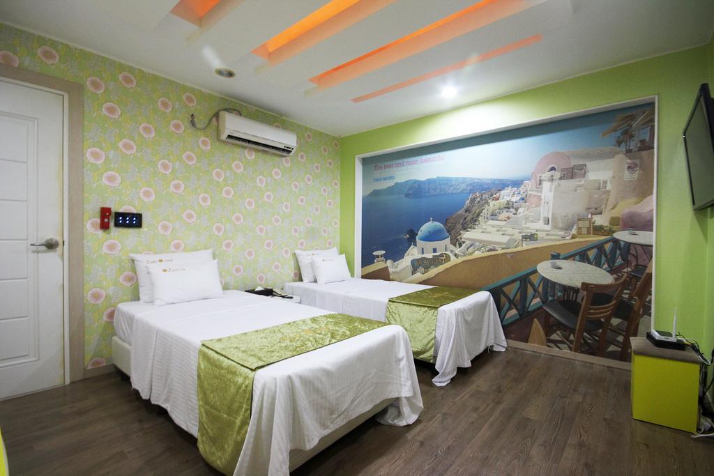 Hole In One Hotel Sacheon Eksteriør billede