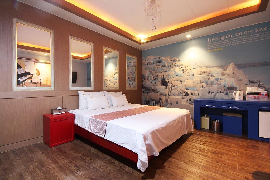 Hole In One Hotel Sacheon Eksteriør billede