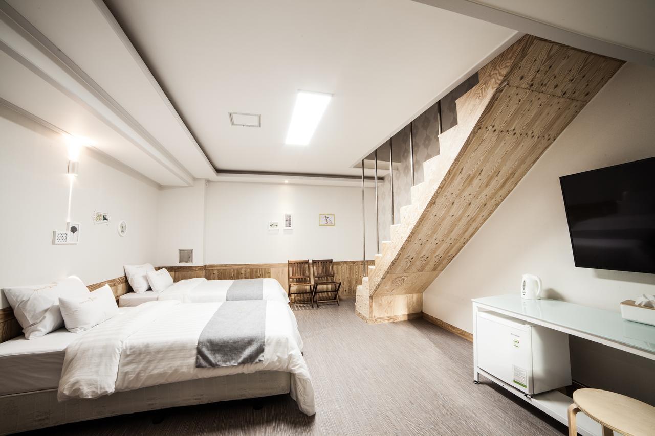 Hole In One Hotel Sacheon Eksteriør billede