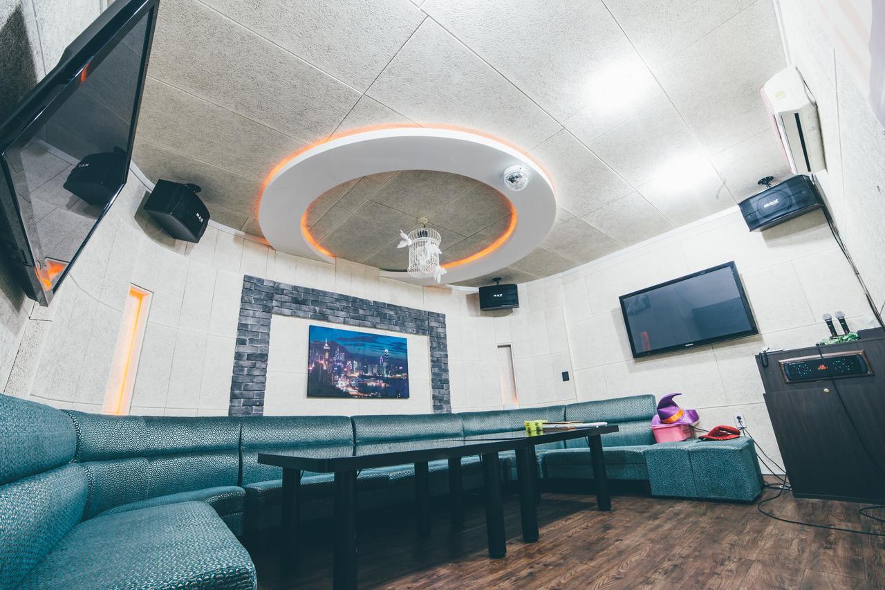 Hole In One Hotel Sacheon Eksteriør billede